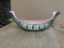 MALING VINTAGE GONDOLA SHAPED