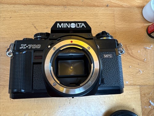 Minolta 700 35mm slr film - minolta, x-700