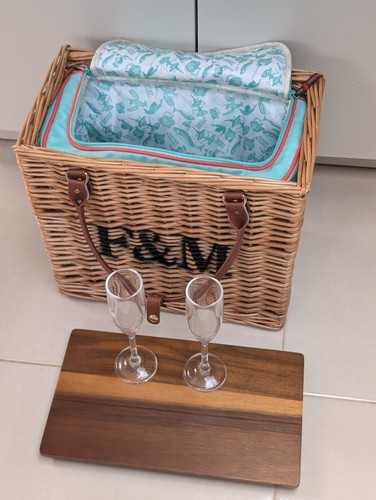 Fortnum mason luxury wicker - &,