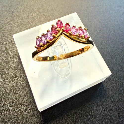 Gold ceylon pink sapphire - 9k,