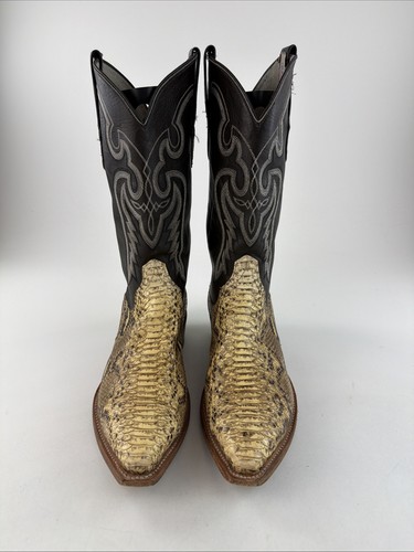 Cowtown vintage large scale - cowtown,
