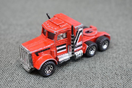 Vintage collectable matchbox - collectable,