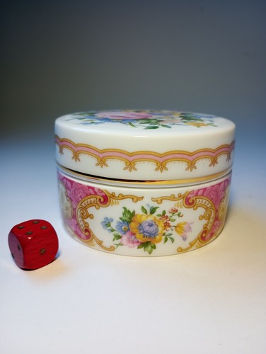 Royal albert lady - royal, carlyle