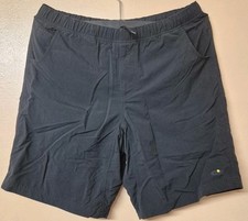 Gill Shorts Black Lined