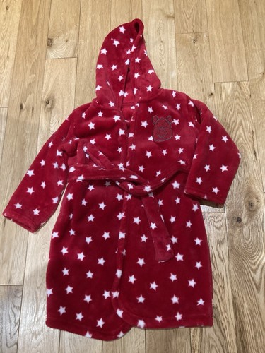 Winnie the pooh red - winnie,