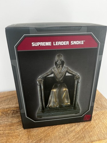 Star wars supreme leader - wars,