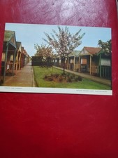 BUTLINS  CLACTON ON SEA HOLIDAY CAMP POSTCARD ESSEX