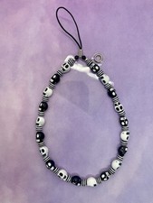 Black And White Skull Phone