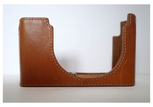 Genuine leica protector case - genuine,