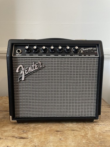 Fender champion guitar - champion,