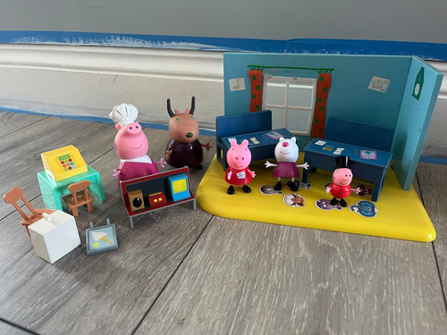 Peppa pig playset toys - playset, bundle