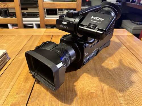 Sony hvr hd1000e handheld - hvr-hd1000e,