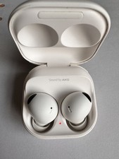 Galaxy Buds 2 Pro White AKG (Wireless and USB-C charging) with Charging Case