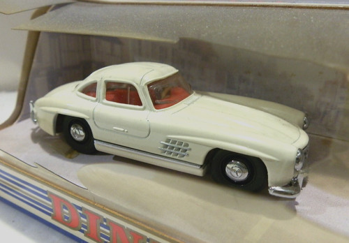 Dinky 1955 mercedes benz - 1:43,