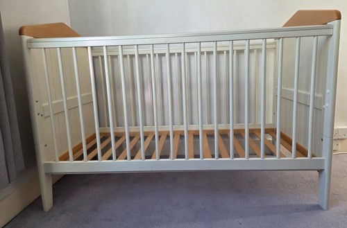 Mamas papas child cot bed - papas,