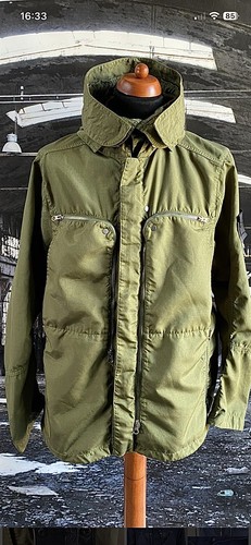 Stone island hollow - stone, core