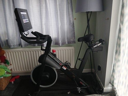 Pro form excercise - bike, smart