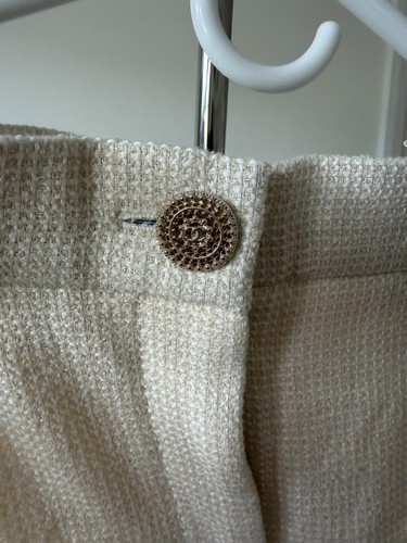 Chanel ecru textured pants - textured,