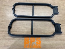 Land Rover Discovery 2 TD5 lower Rear Light Guard bumper PAIR Plastic Guards
