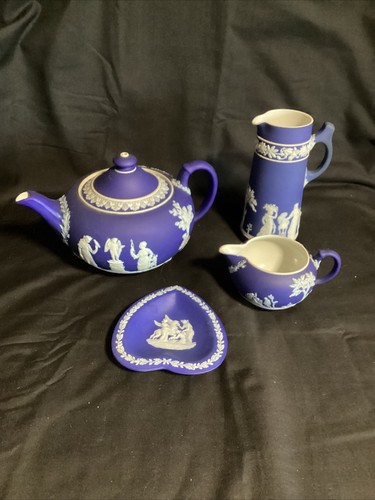 Antique wedgwood dark blue - antique,