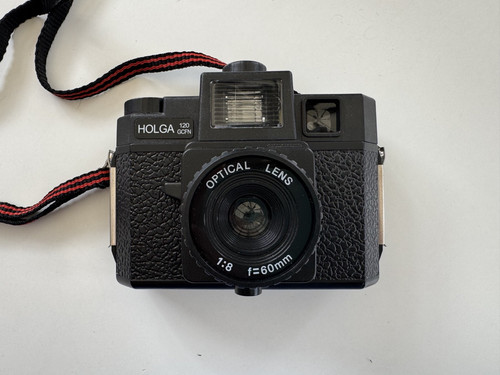 Holga 120cfn medium format - holga,