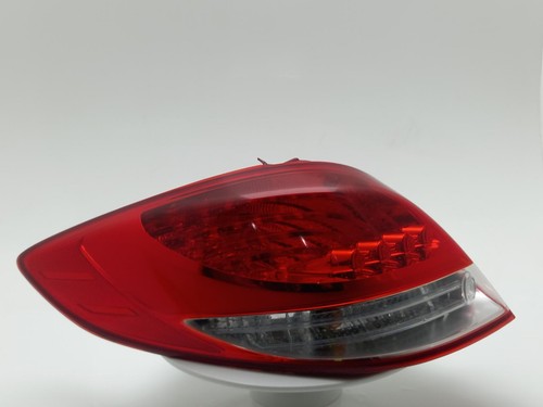 Hyundai veloster tail light - hyundai,