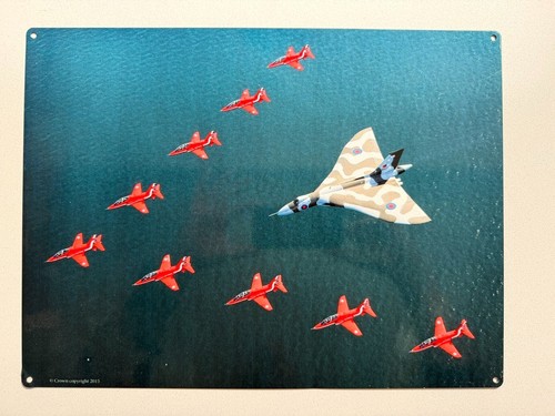 Red arrows and avro vulcan - arrows,