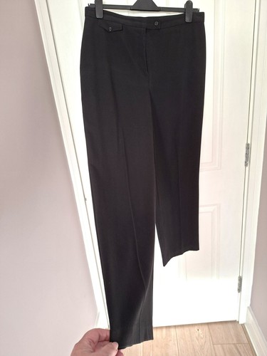 Black straight leg - leg, trousers
