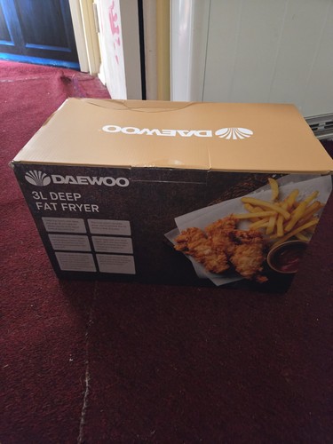 Daewoo deep fat fryer - deep,
