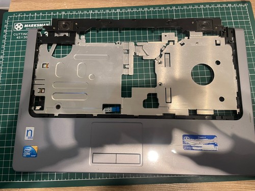 Dell studio 1535 1537 - dell, palmrest