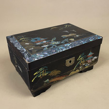 Antique Japanese Oriental