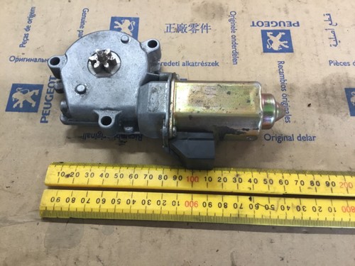 Peugeot 205 305 309 - 505, front