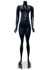 Female mannequin athletic body