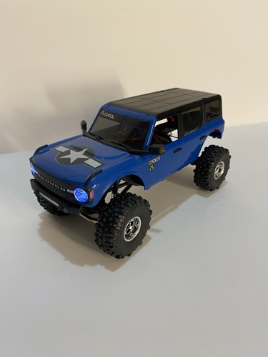 Axial scx bronco lifted - scx, and