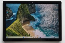 Microsoft Surface Pro 4  8GB RAM 256GB 