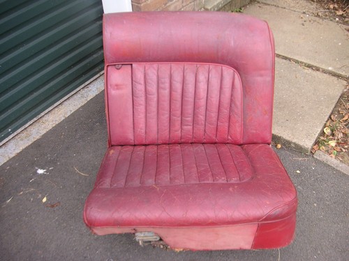 Daimler 250 passenger front - passenger,