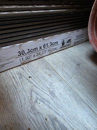 Grey slate effect ceramic - grey,