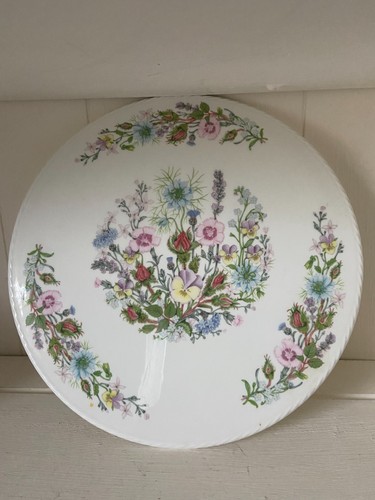 Aynsley wild tudor bone china - wild,