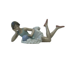 Lladro Nao Figurine Ballerina with Ball model 1178 - perfect no box