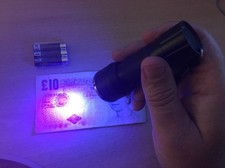 21 LED UV Torch Counterfeit