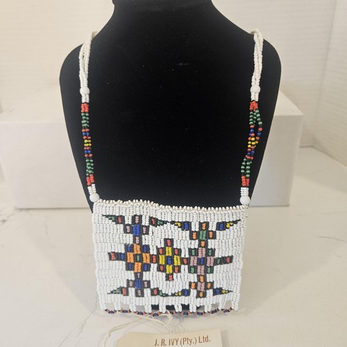 Ivy beaded zulu - r.,