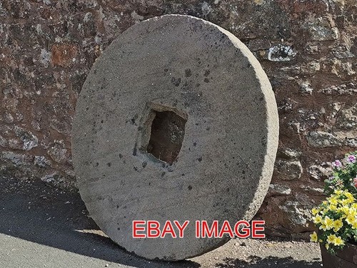 Photo mill stone blackmore - photo,