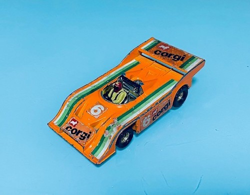 Corgi toys 397 - corgi, porsche