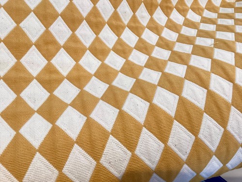 Yellow cream tier harlequin - 2-tier,