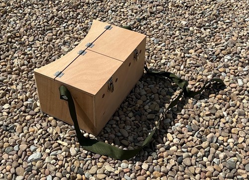 Double bow back ferret carry - back,