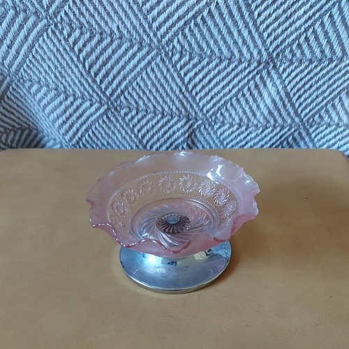 Art deco vintage - pink, glass