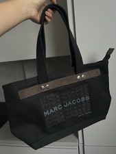 Marc Jacobs strong black