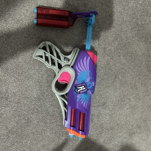 Hasbro nerf rebelle - dart, gun