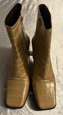 Jane Shilton Vintage 90s Tan