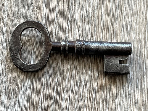Victorian chunky hollow bore - ,